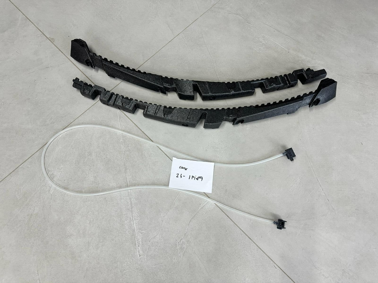 PORSCHE CAYENNE DRUCKSCHLAUCH FUSSGANGERSCHUTZ MIT SENZOR 4M0959121K STOSSFANGER - Obrázek 4