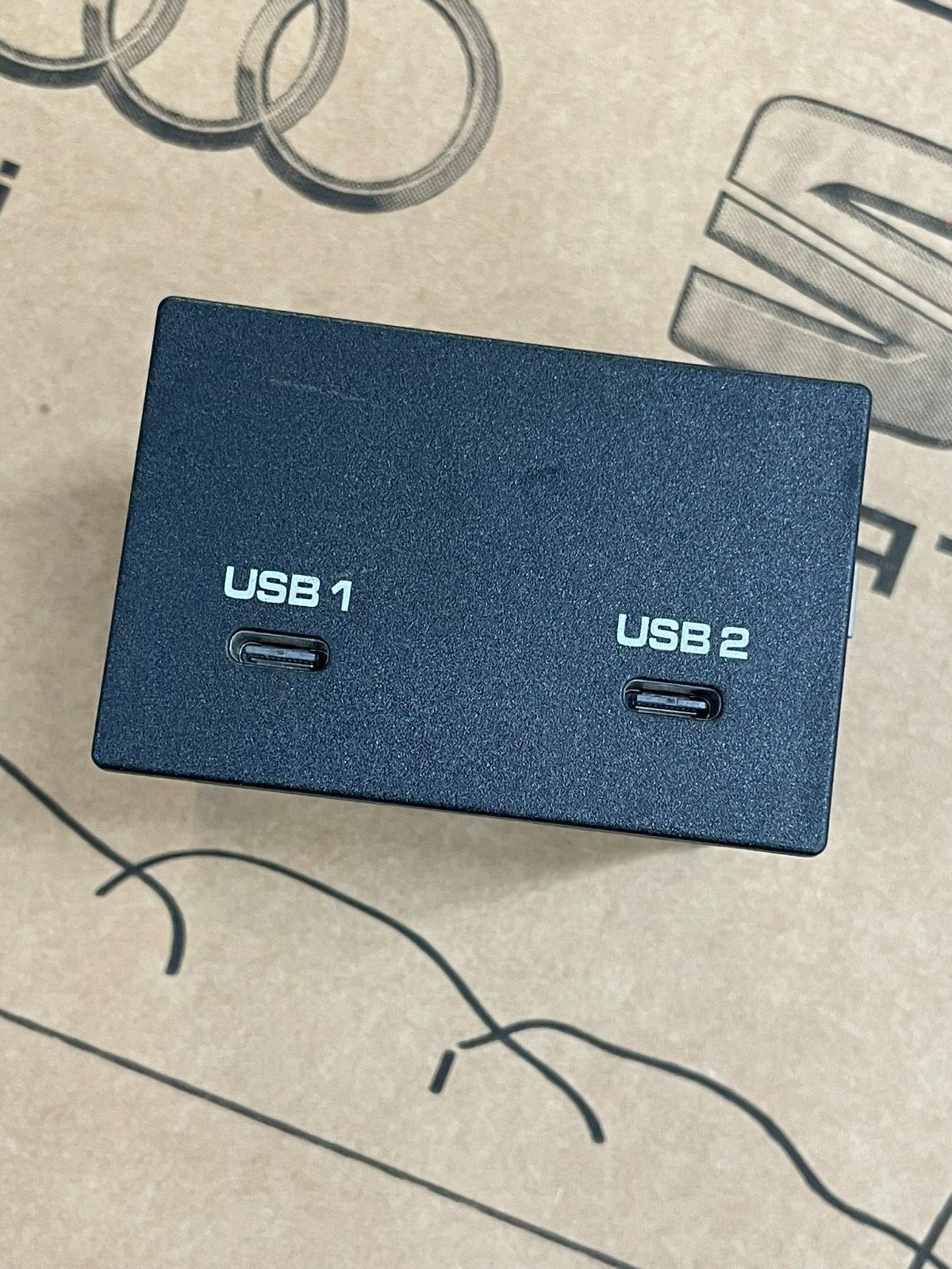 PORSCHE CAYENNE MACAN MULTIMEDIA SCHNITTSTELLE USB-C BUCHSEN 9Y0035736A Fast Neu