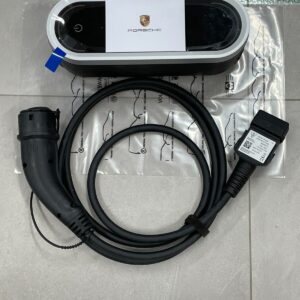 PORSCHE CAYENNE TAYCAN BATTERIE LADEGERÄT 9,6KW 9Y0971675BL + LADEKABEL ORIG NEU