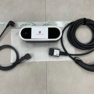 PORSCHE CAYENNE TAYCAN BATTERIE LADEGERÄT 9,6KW 9Y0971675BM + LADEKABEL ORIG NEU