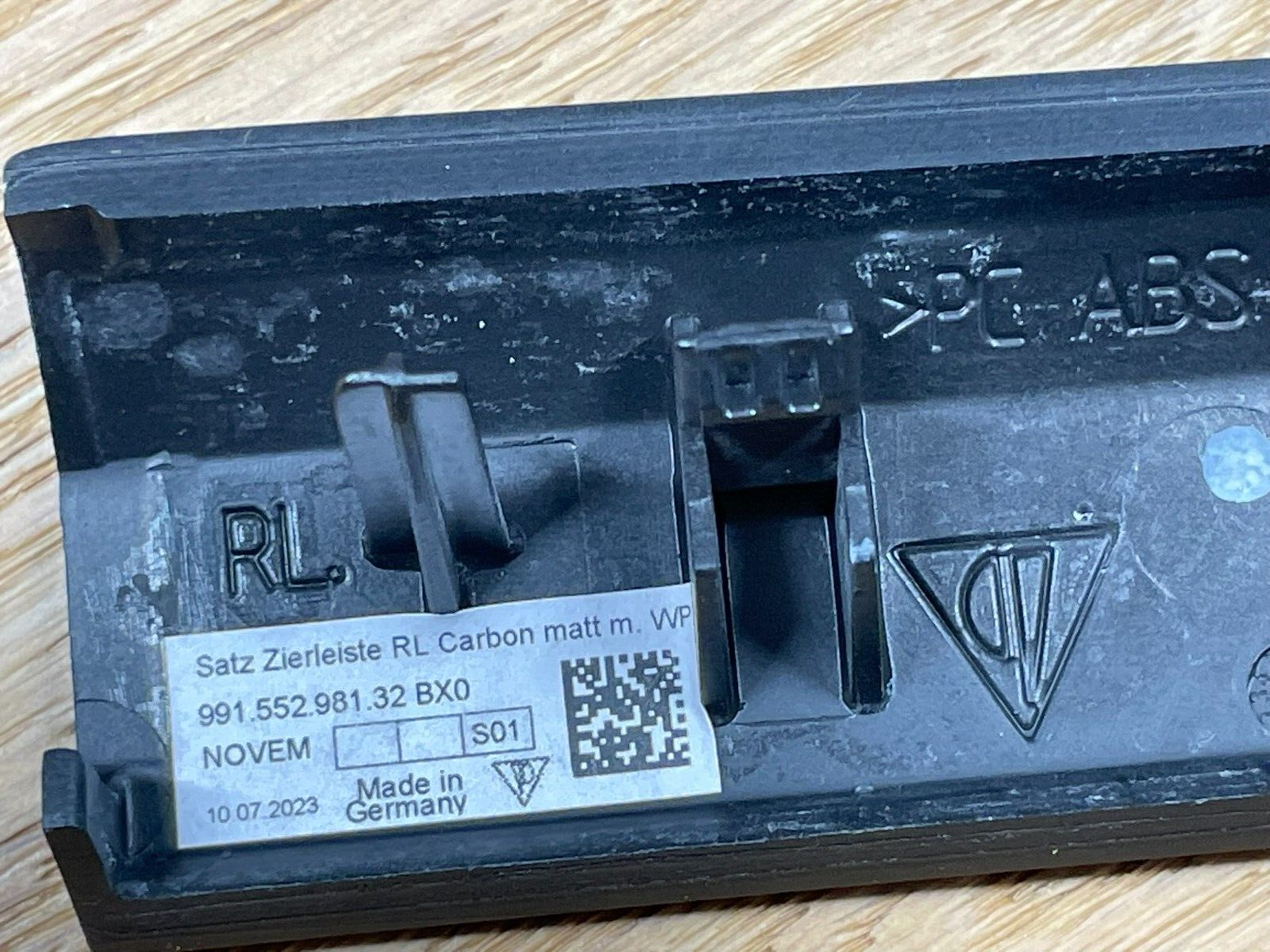 PORSCHE GT4RS WEISSACH GETRÄNKEHALTER 99155298503 RS MATT CARBON SET RHD OE! NEU - Obrázek 10