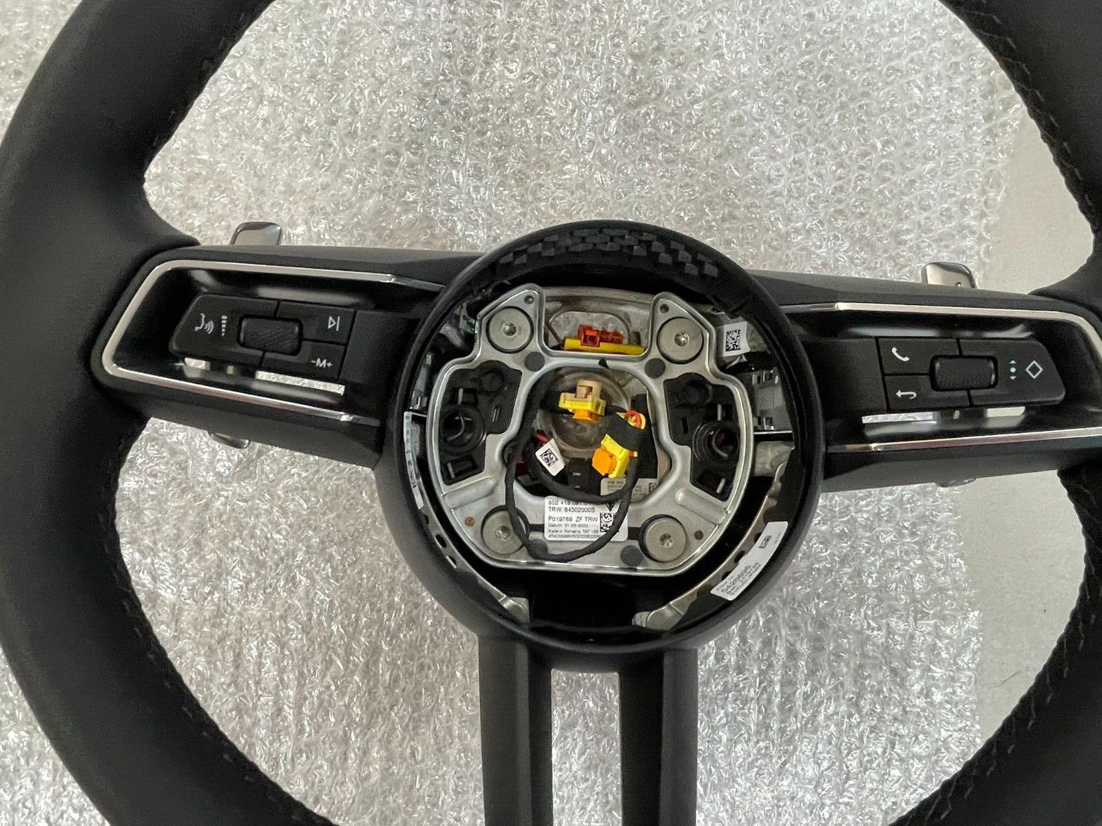PORSCHE MACAN LENKRAD SPORT BEHEIZBAR KOMPLET LEDER 95B419091CT + 95B880201DK - Obrázek 17