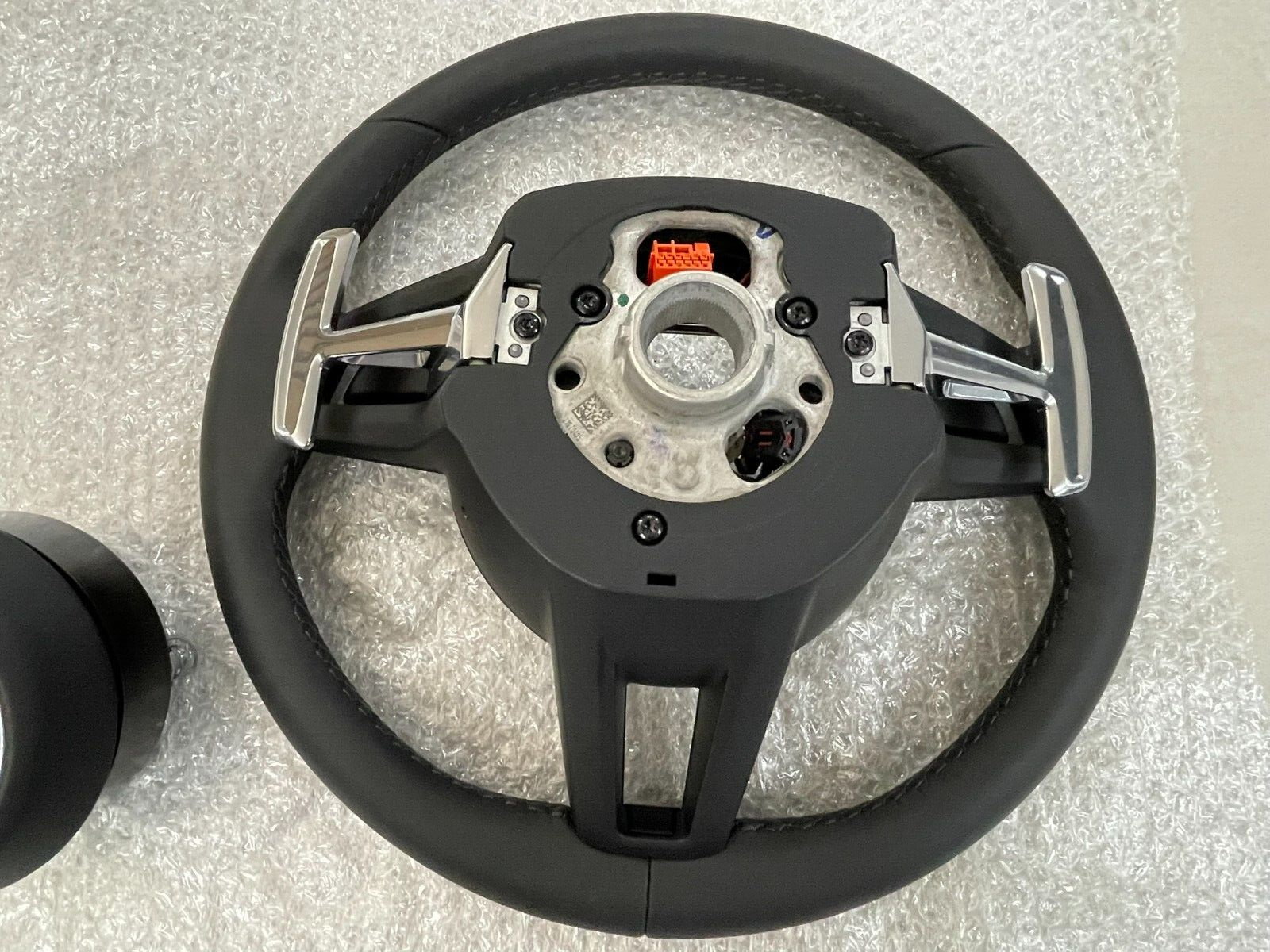 PORSCHE MACAN LENKRAD SPORT BEHEIZBAR KOMPLET LEDER 95B419091CT + 95B880201DK - Obrázek 21