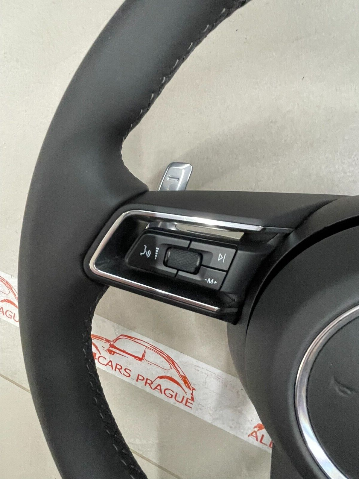 PORSCHE MACAN LENKRAD SPORT BEHEIZBAR KOMPLET LEDER 95B419091CT + 95B880201DK - Obrázek 10