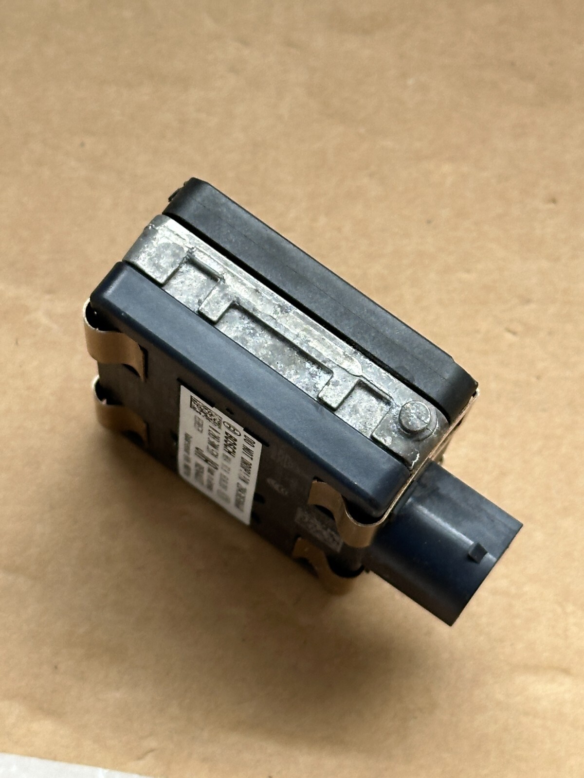 RENAULT KADJAR RADARSENSOR DISTRONIC 284383866R ALMOST NEW DEM FROM TEST CAR ... - Obrázek 12