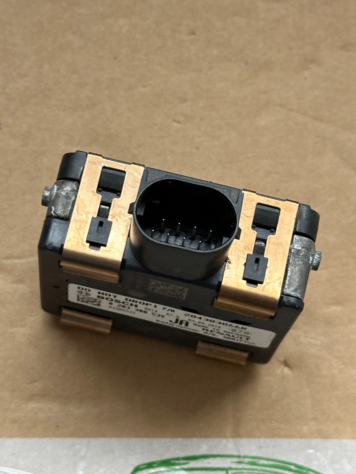 RENAULT KADJAR RADARSENSOR DISTRONIC 284383866R ALMOST NEW DEM FROM TEST CAR ... - Obrázek 5