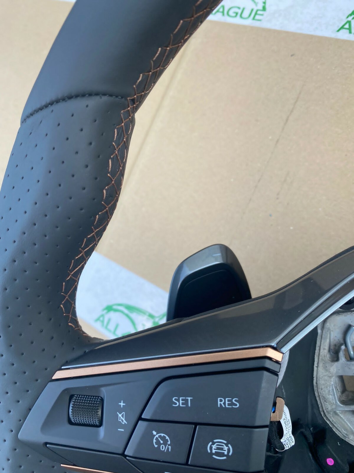 SEAT Sport Multifunktionslenkrad Schaltwippen 5FA419091DL 5FA 419 091 DL Orig. - Obrázek 5