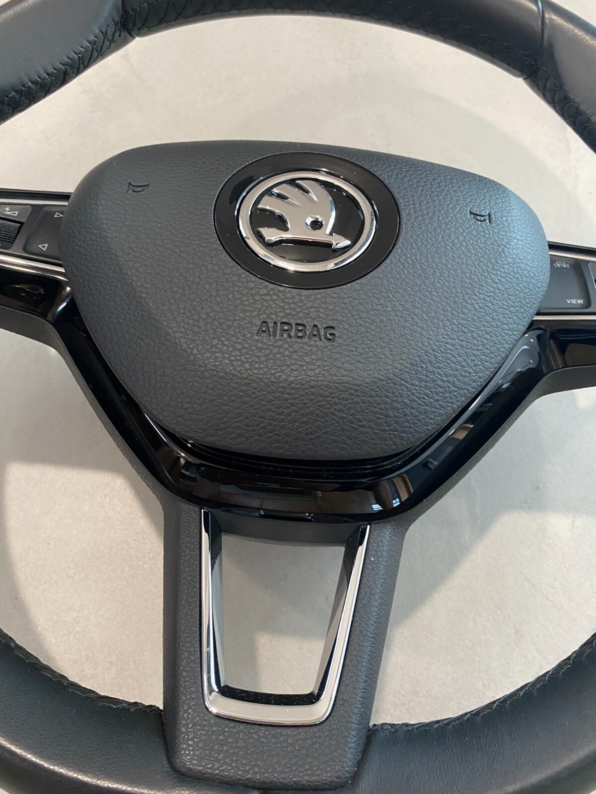 SKODA KODIAQ OCTAVIA III SUPERB LENKRAD A.I.R.B.A.G 6V0880201T ORIGINAL.NEU !!! - Obrázek 13