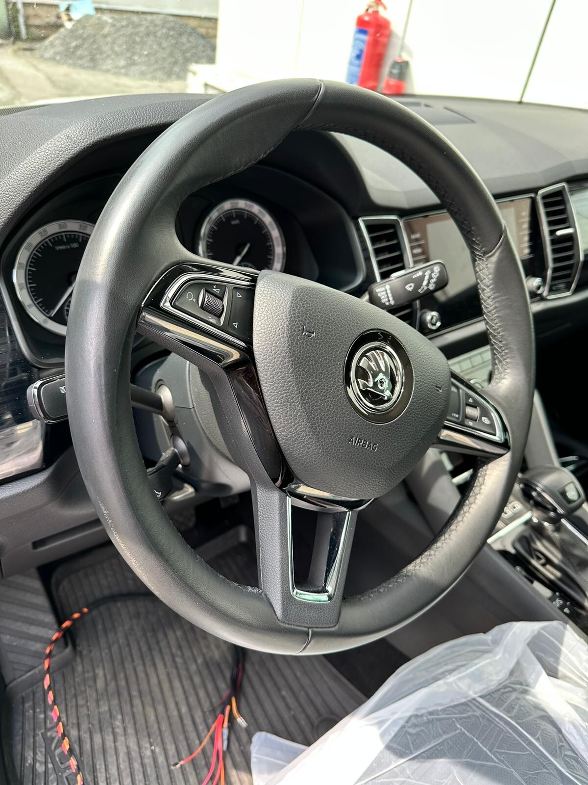 SKODA KODIAQ SUEPRB OCTAVIA LEDER LENKRAD DSG MULTIFUNKTIONSLENKRAD 5E0419091BR - Obrázek 20