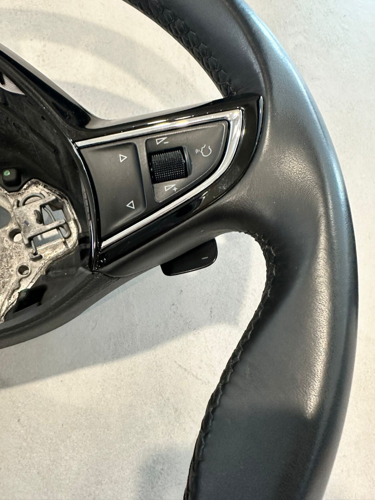 SKODA KODIAQ SUEPRB OCTAVIA LEDER LENKRAD DSG MULTIFUNKTIONSLENKRAD 5E0419091BR - Obrázek 7