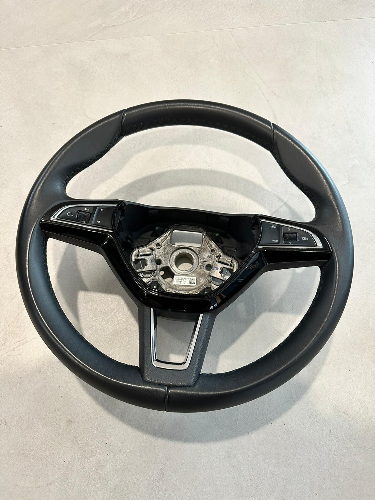 SKODA KODIAQ SUEPRB OCTAVIA LEDER LENKRAD DSG MULTIFUNKTIONSLENKRAD 5E0419091BR