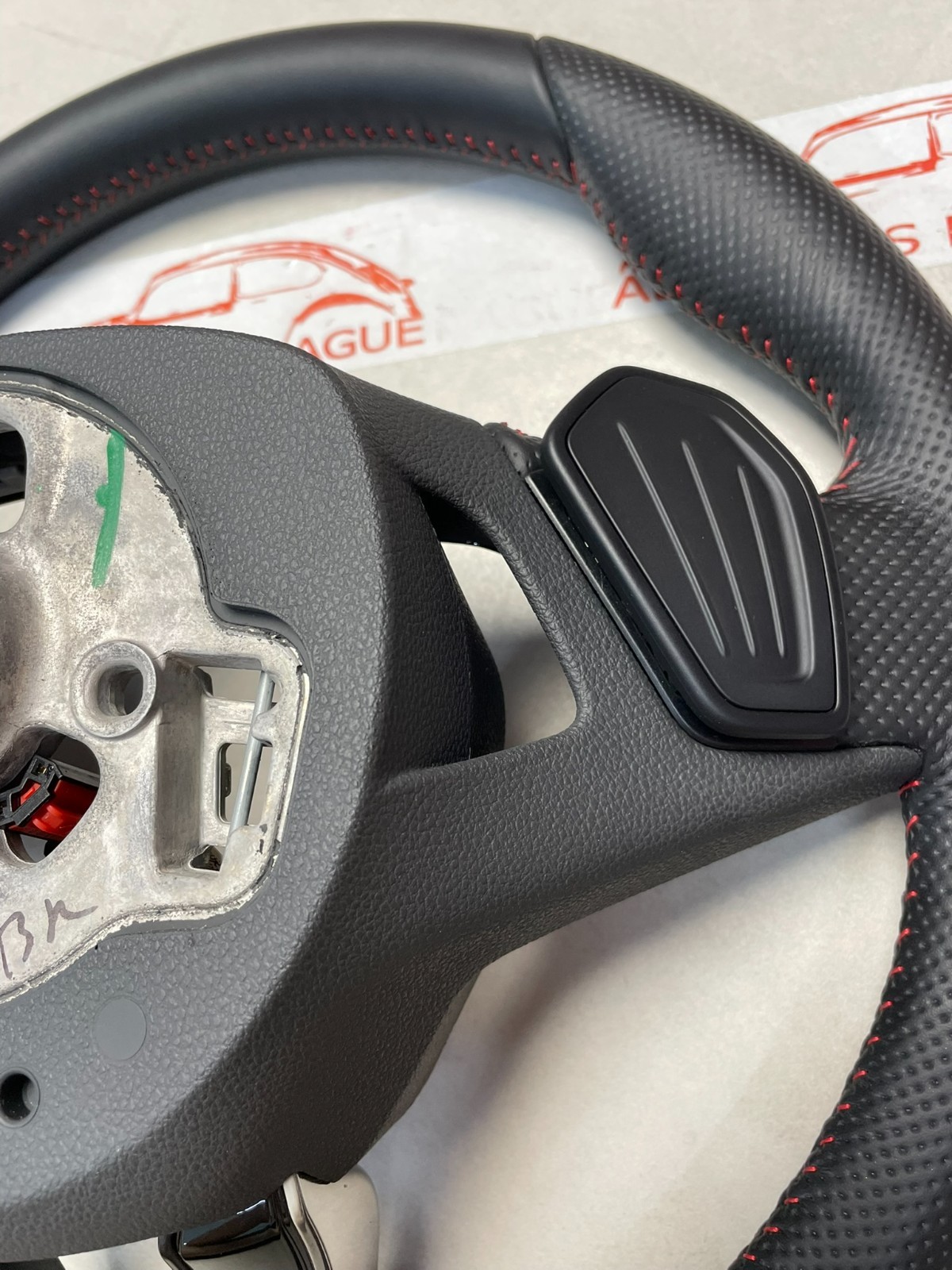 ŠKODA KODIAQ SUPERB SPORTLINE LENKRAD BEHEIZT ABGEFLACHT GELOCHT 5E3419093BB NEU - Obrázek 22