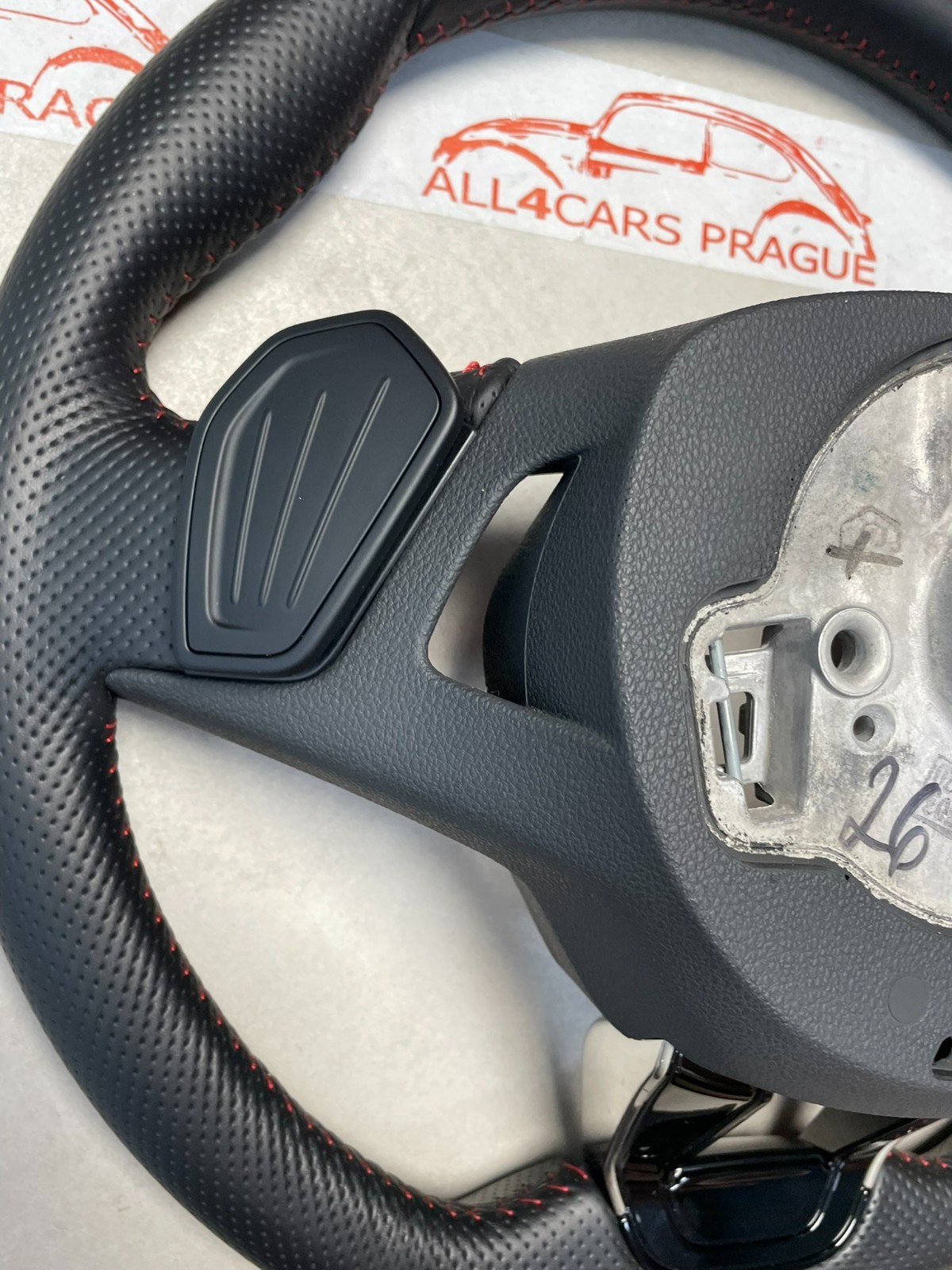 ŠKODA KODIAQ SUPERB SPORTLINE LENKRAD BEHEIZT ABGEFLACHT GELOCHT 5E3419093BB NEU - Obrázek 24