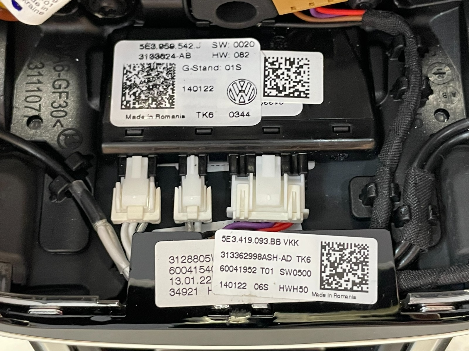 ŠKODA KODIAQ SUPERB SPORTLINE LENKRAD BEHEIZT ABGEFLACHT GELOCHT 5E3419093BB NEU - Obrázek 4