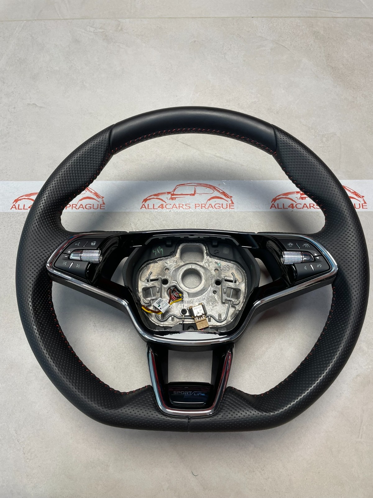 ŠKODA KODIAQ SUPERB SPORTLINE LENKRAD BEHEIZT ABGEFLACHT GELOCHT 5E3419093BB NEU