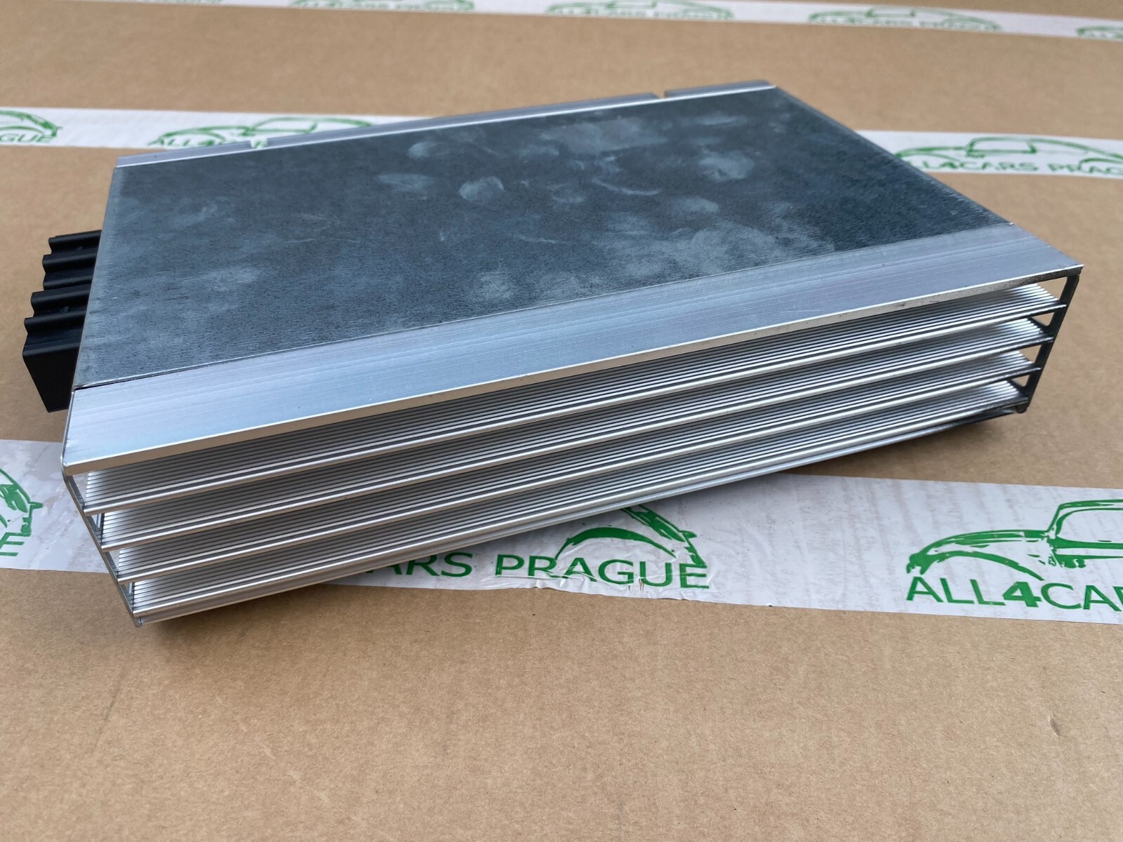 SKODA SUPERB 3U AUDIO VERSTÄRKER DSP HARMAN BECKER SOUND SYSTEM 3U0035456B ORIG. - Obrázek 13