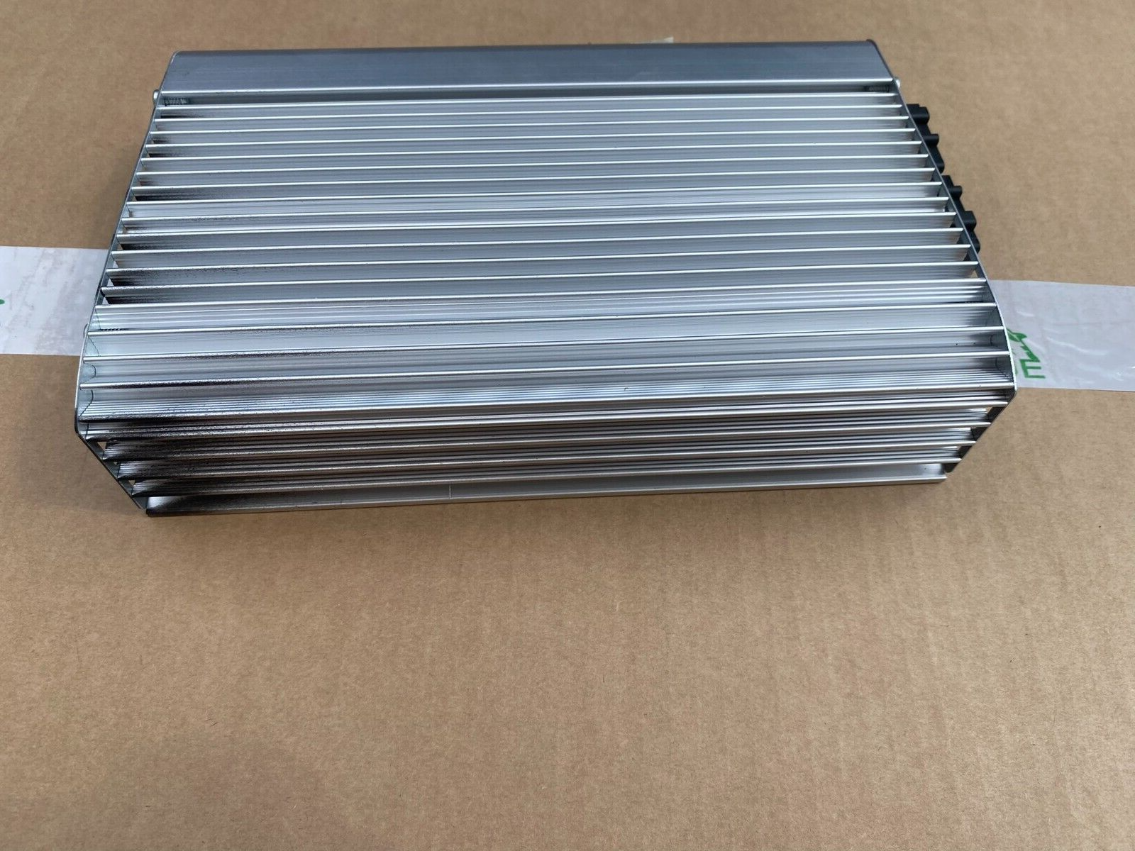 SKODA SUPERB 3U AUDIO VERSTÄRKER DSP HARMAN BECKER SOUND SYSTEM 3U0035456B ORIG. - Obrázek 3