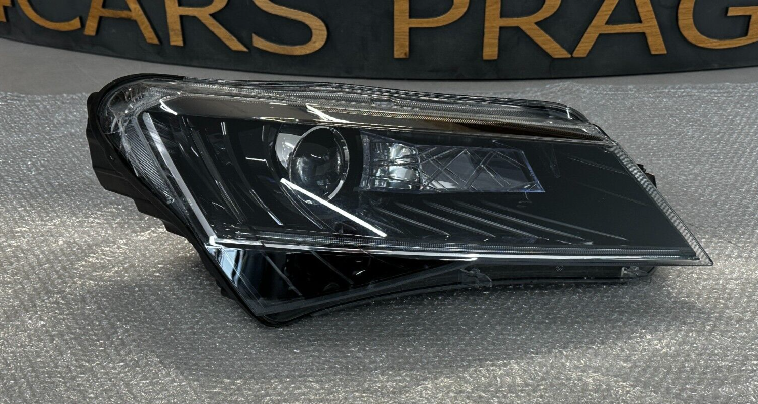 SKODA SUPERB III 2015-2019 SCHEINWERFER RECHTS XENON 3V1941016B BESCHÄDIGT