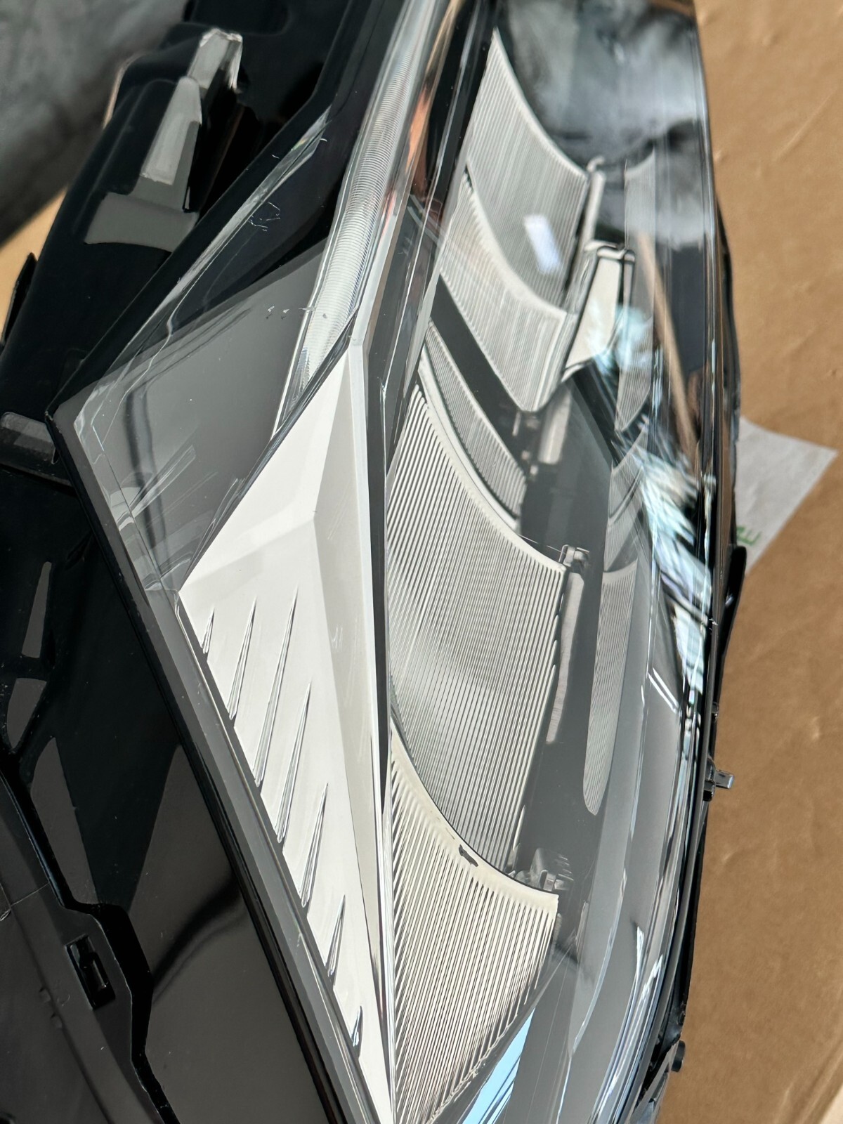 SKODA SUPERB IV SCHEINWERFER LINKS LED 3P1941015 - 3P1 941 015 HEADLIGHT LEFT OE - Obrázek 11