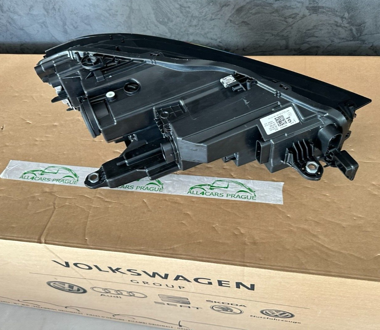 SKODA SUPERB IV SCHEINWERFER LINKS LED 3P1941015 - 3P1 941 015 HEADLIGHT LEFT OE - Obrázek 22