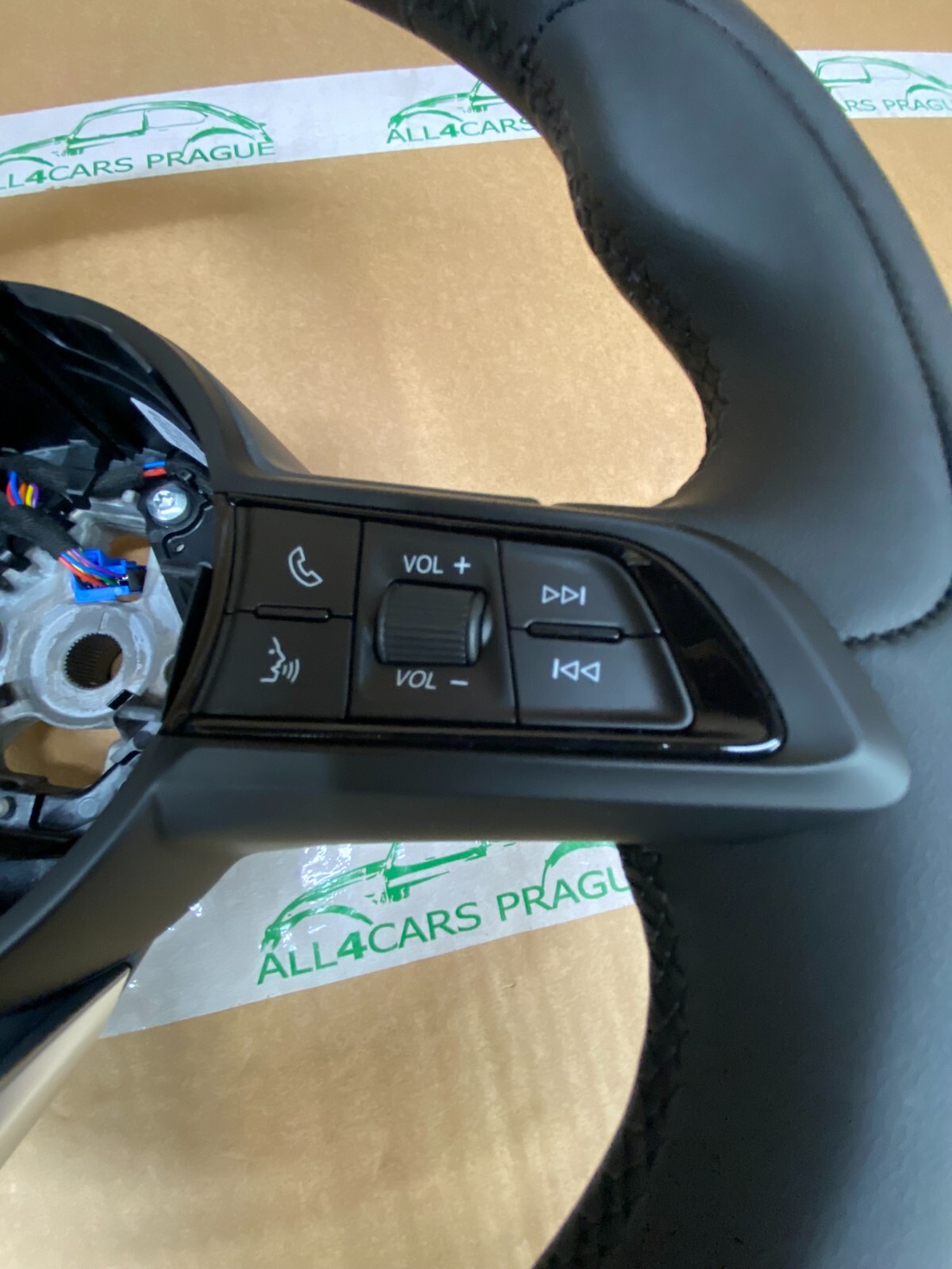 SPORTLENKRAD ALFA ROMEO LEDER MULTIFUNKTION SPORTLENKRAD 311967299CDU-AF ORIG. - Obrázek 5