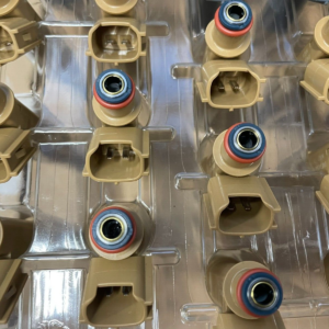 TOYOTA AURIS PRIUS VERSO  BENZIN EINSPRITZDÜSE, INJEKTOR 23250-0T030 - NH222 NEW