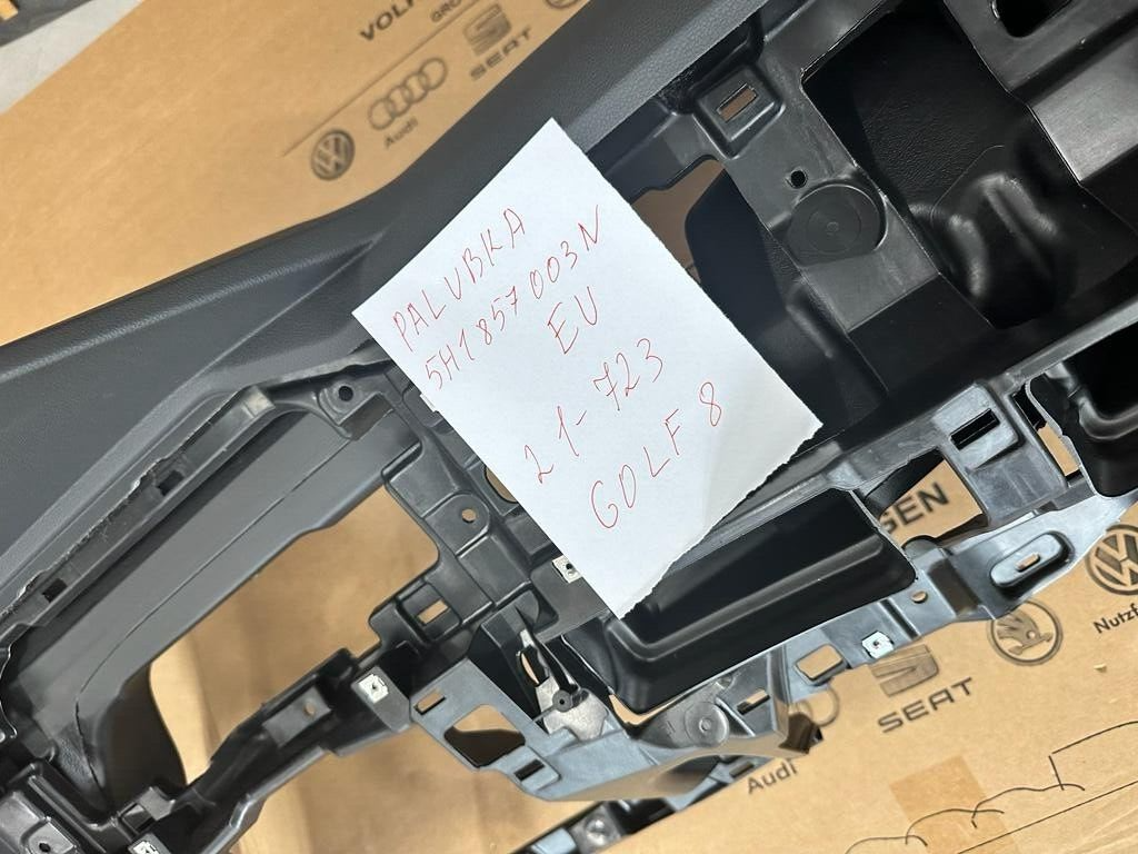 VOLKSWAGEN GOLF VIII ARMATURENBRETT SCHALTTAFEL 5H1857003N HEAD-UP ORIG. NEU!!! - Obrázek 13