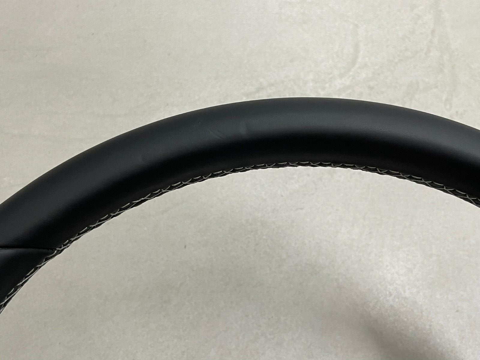 VW LENKRAD R LEDER SPORT KOMPLET GOLF 7/ARTEON/PASSAT/TIGUAN 5G0419091FB ORG.NEU - Obrázek 10