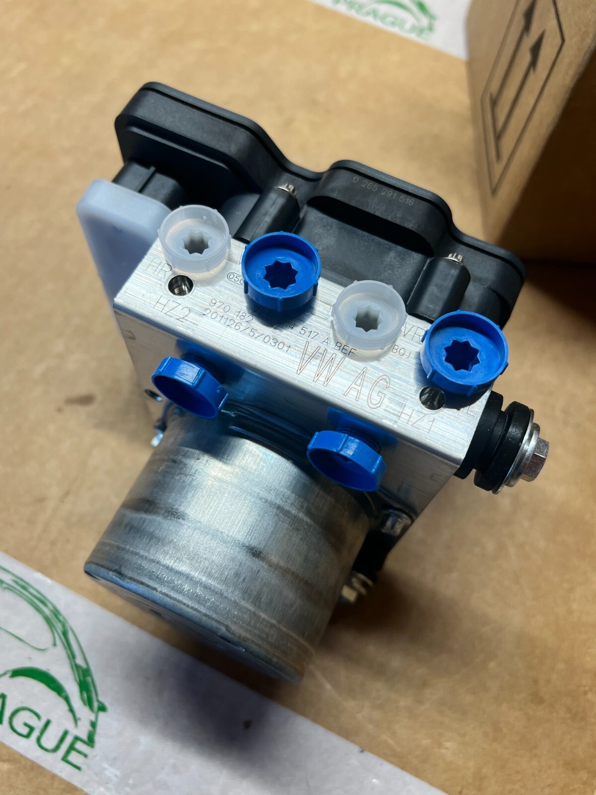 VW MULTIVAN, TRANSPORTER ABS ESP STEUERGERÄT 7LB614517A 7LB614517B NEU - Obrázek 3