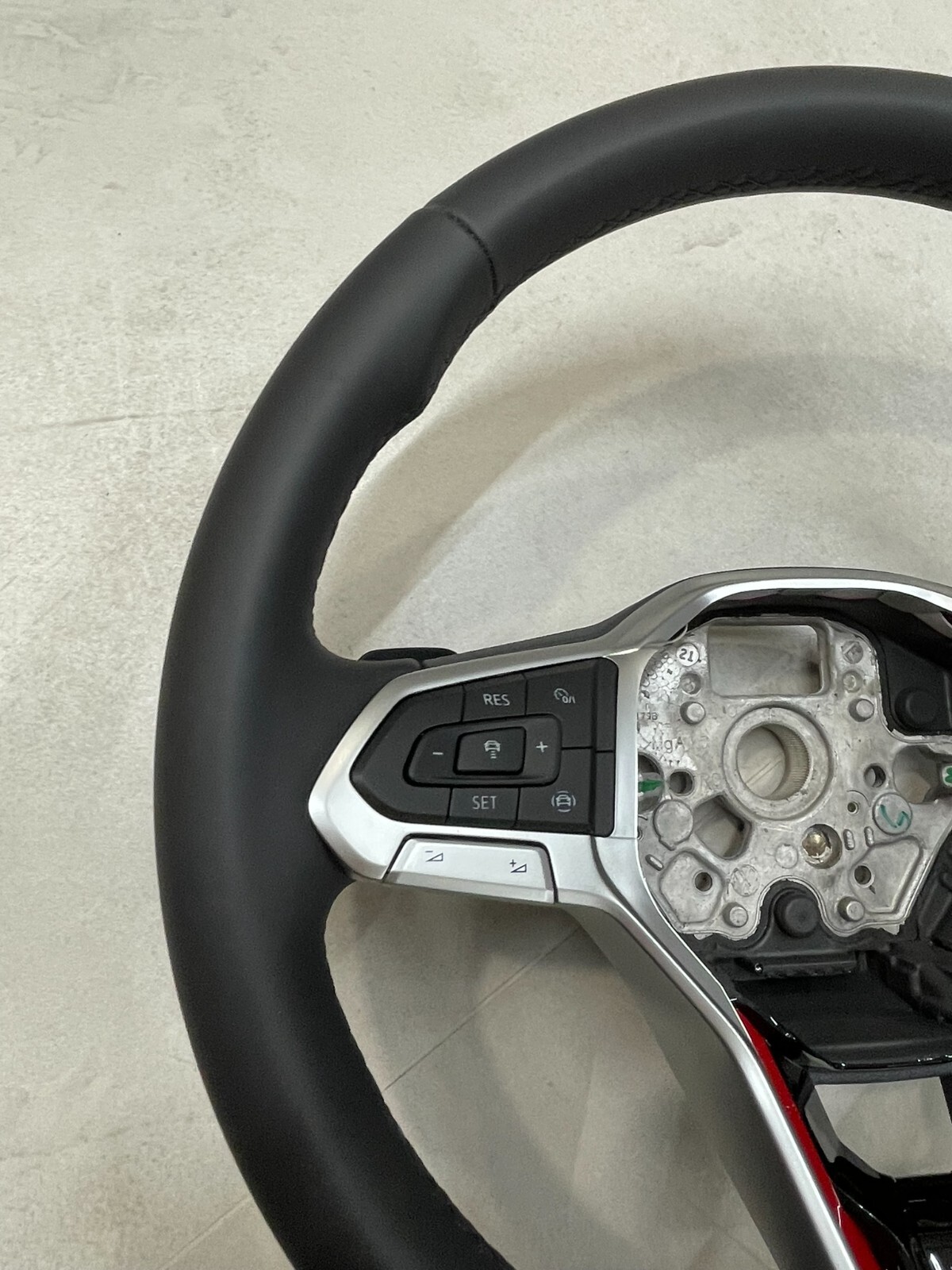 VW PASSAT ARTEON...SPORT LENKRAD LEDER GTI LOGO 2G0419089D Fast Neu d v Test Car - Obrázek 11