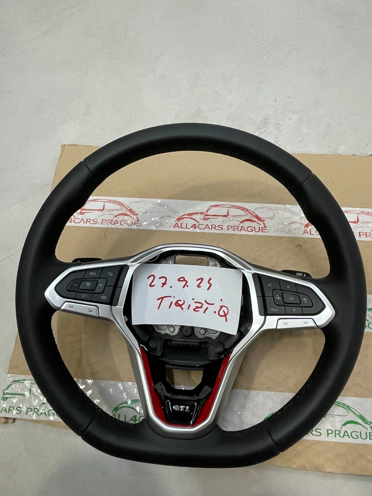 VW PASSAT ARTEON...SPORT LENKRAD LEDER GTI LOGO 2G0419089D Fast Neu d v Test Car - Obrázek 25
