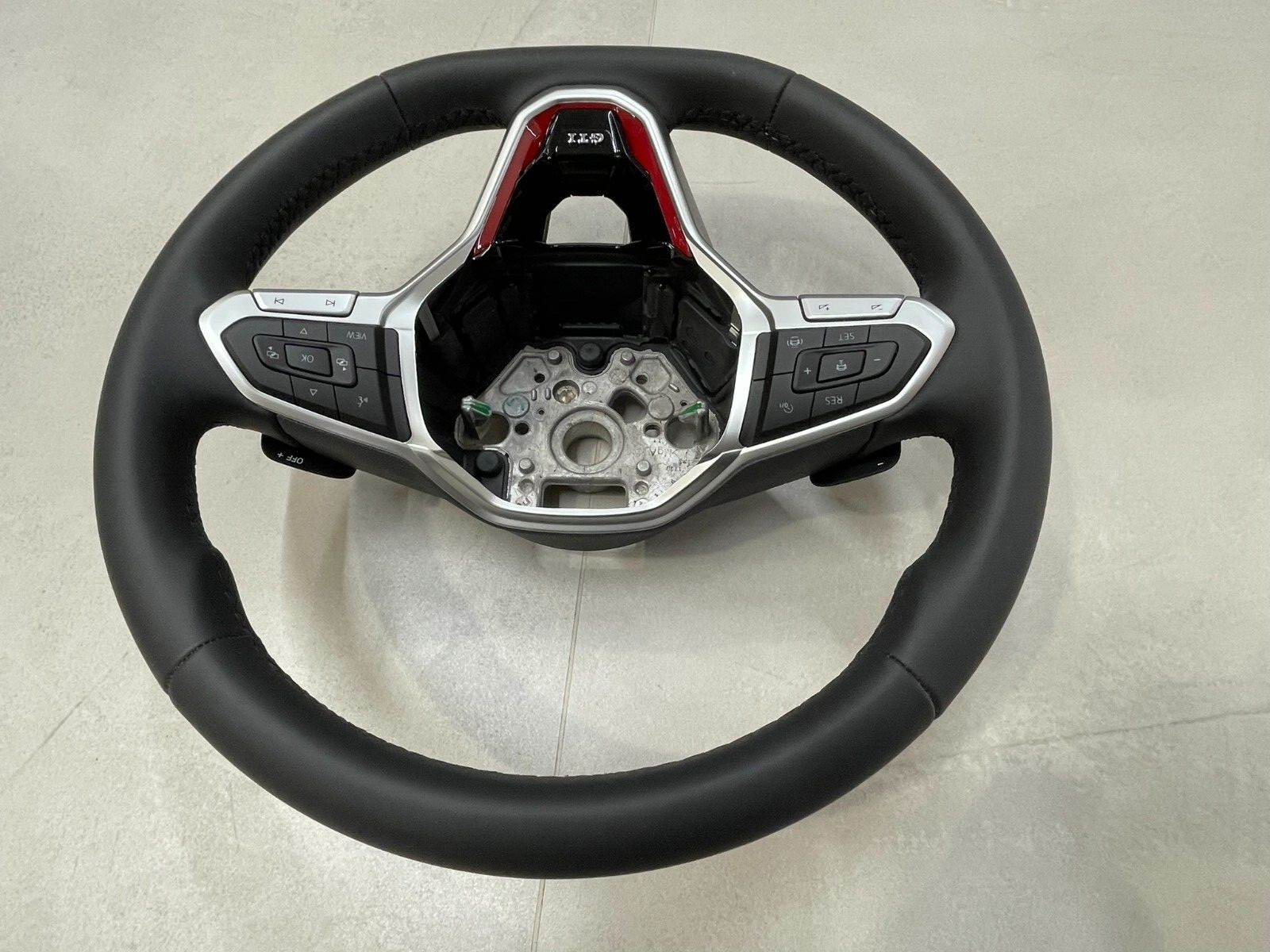 VW PASSAT ARTEON...SPORT LENKRAD LEDER GTI LOGO 2G0419089D Fast Neu d v Test Car - Obrázek 4