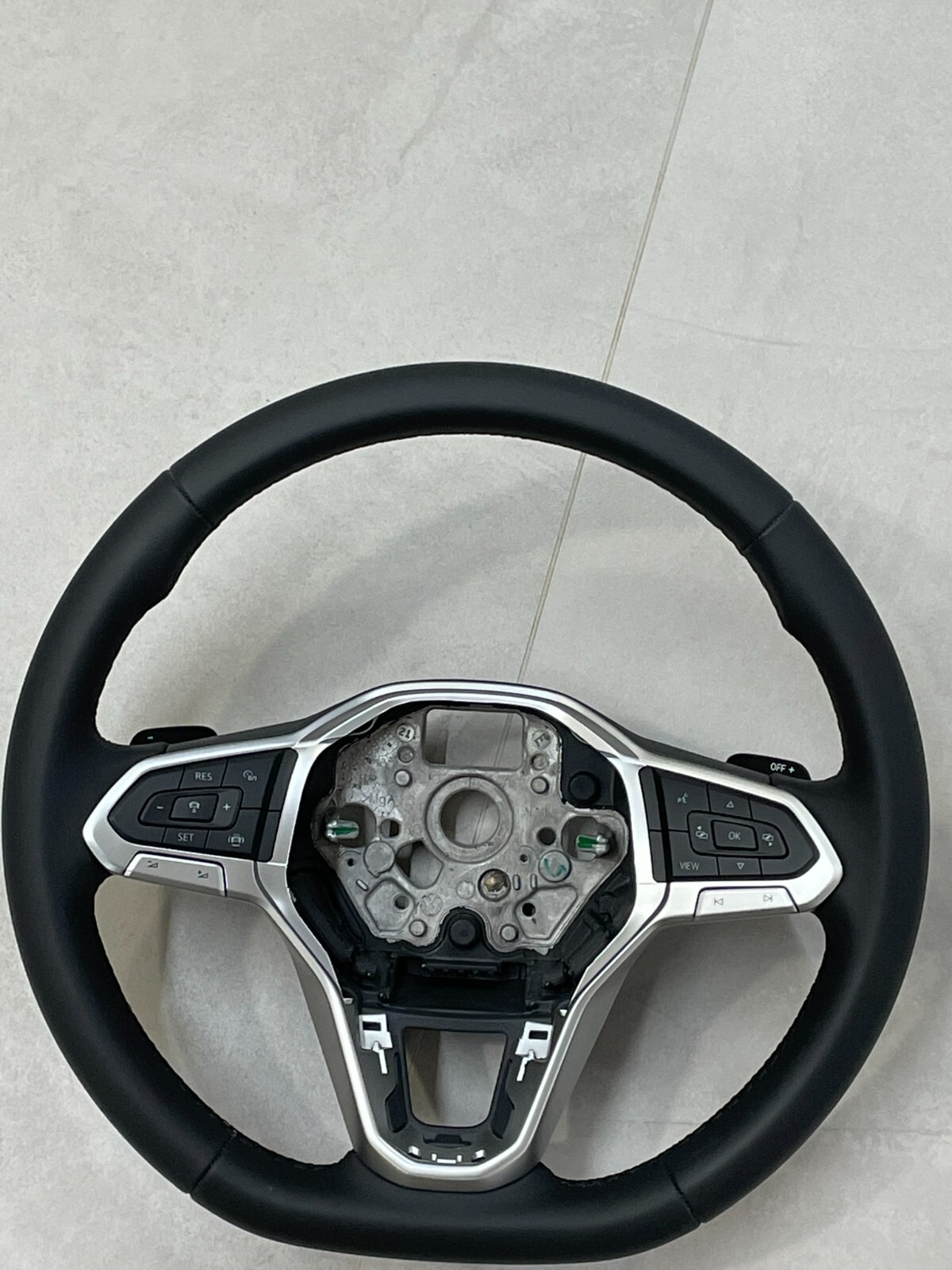 VW PASSAT ARTEON...SPORT LENKRAD LEDER GTI LOGO 2G0419089D Fast Neu d v Test Car - Obrázek 8