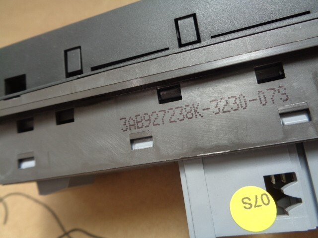 VW PASSAT B7 BEDIENEINHEIT MIT DRUCKTASTEN 3AB927238K Fast Neu dem v Test Car... - Obrázek 3