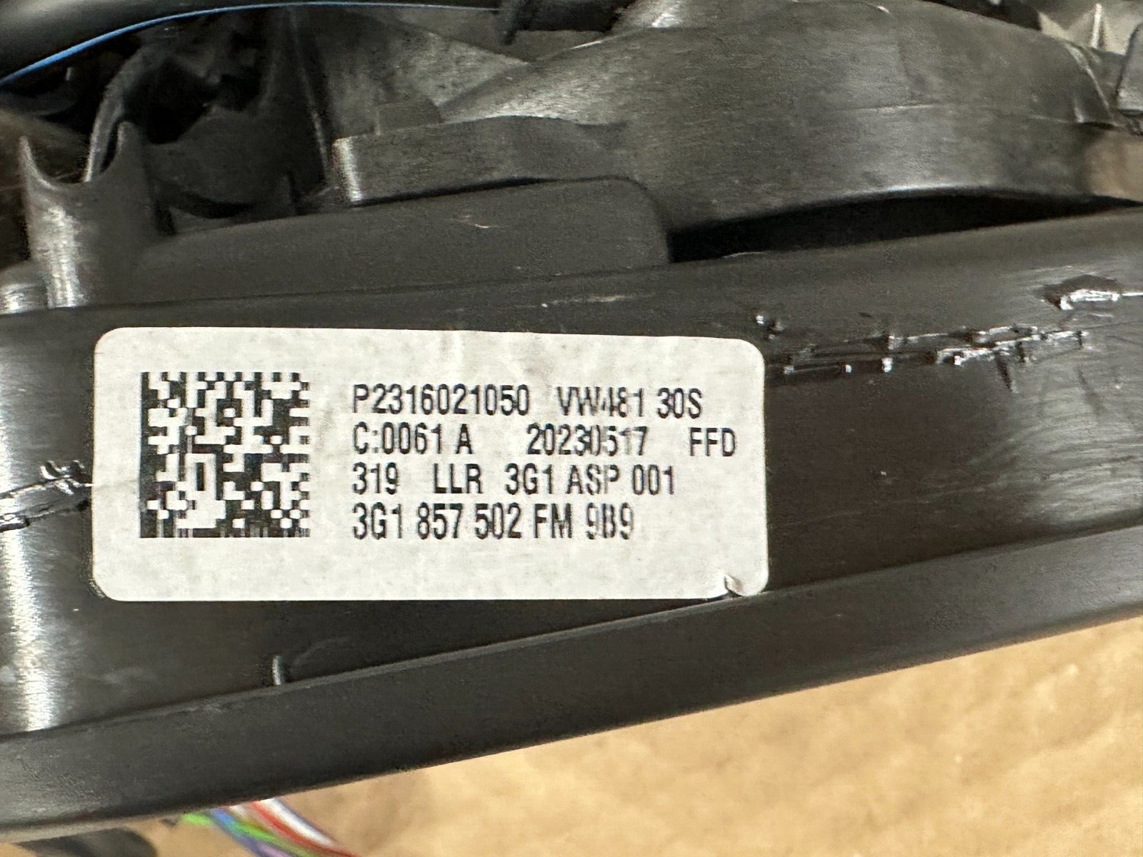 VW PASSAT B8 AUßENSPIEGEL RECHTS 3G1857502FM FAST NEU DEM VOM TEST WAGEN ORIG VW - Obrázek 10