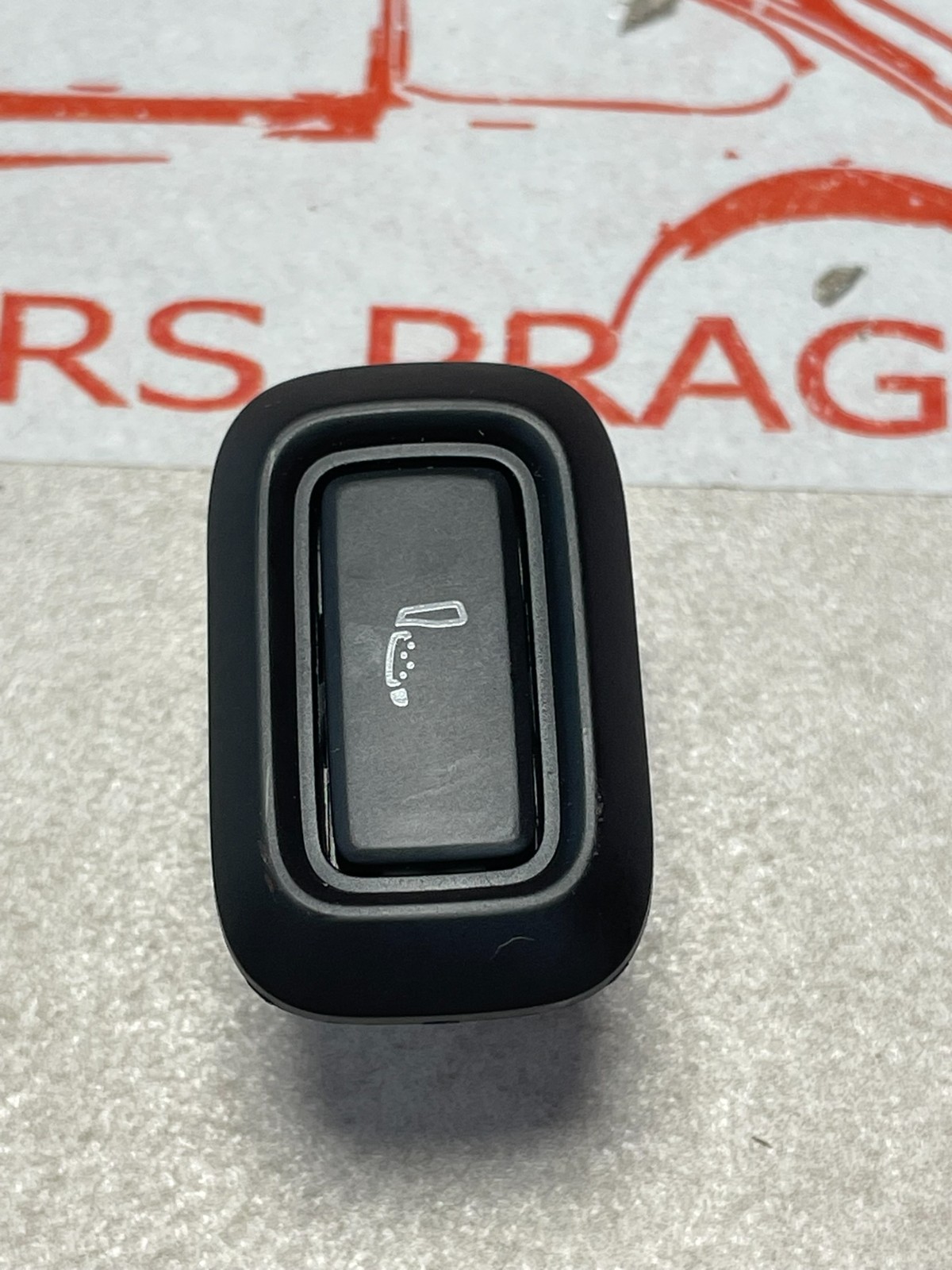 VW PASSAT ŠKODA ab 24 SUPERB ab 24 TASTER FÜR SITZ MASSAGE L oder R 3J0959917A - Obrázek 13