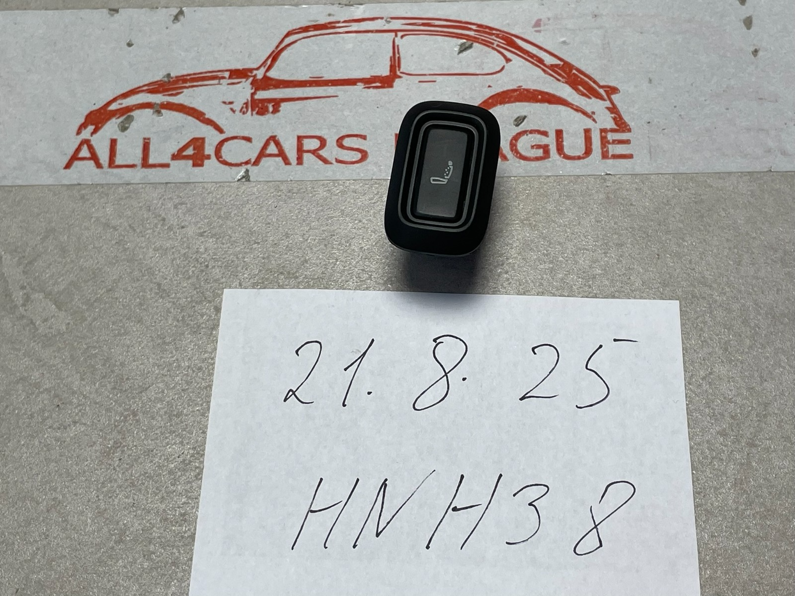 VW PASSAT ŠKODA ab 24 SUPERB ab 24 TASTER FÜR SITZ MASSAGE L oder R 3J0959917A - Obrázek 14