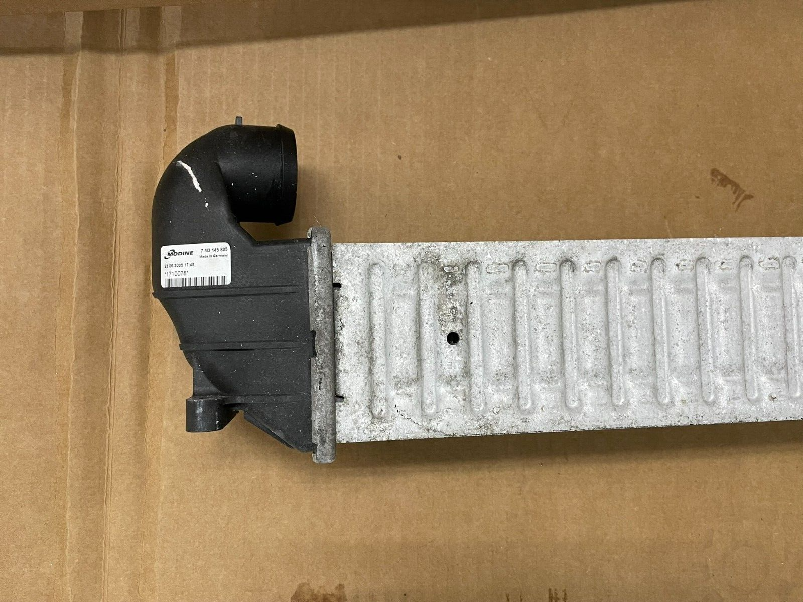 VW SHARAN SEAT ALHAMBRA 7M6 / 7M9 LADELUFTKÜHLER LUFTKÜHLER 7M3145805 FAST NEU!! - Obrázek 10