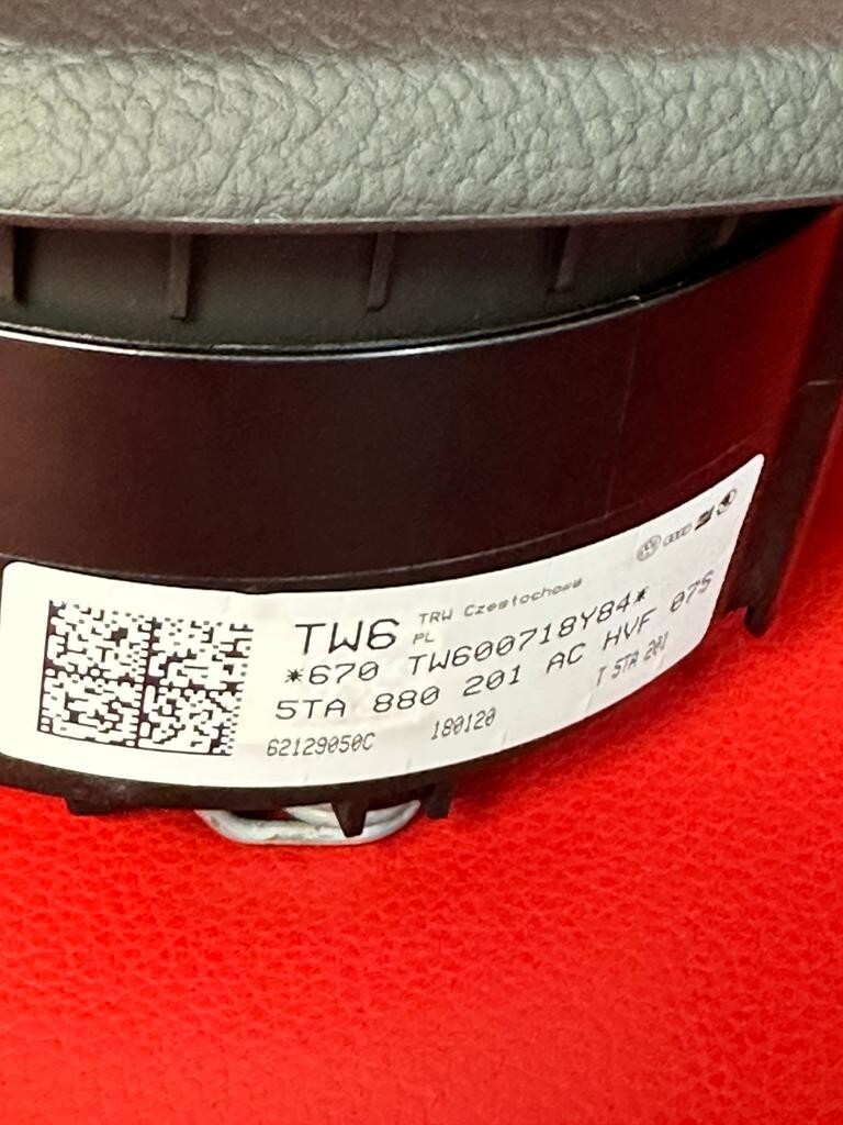 VW SPORT LEDER LENKRAD VW POLO 6C0419091BT MIT AIRBAG FAST NEU Dem v Test Wagen - Obrázek 17