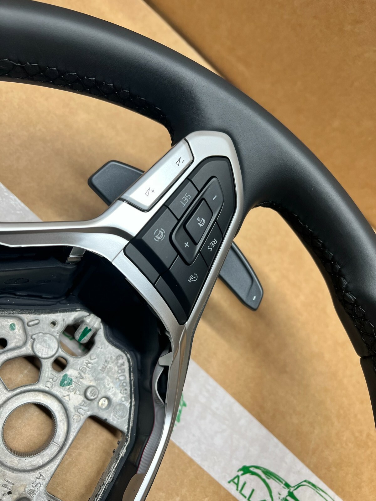 VW SPORT LENKRAD LEDER GTI MIT DSG R PADDELS 2GM419089T ORIG.NEU!!! - Obrázek 4