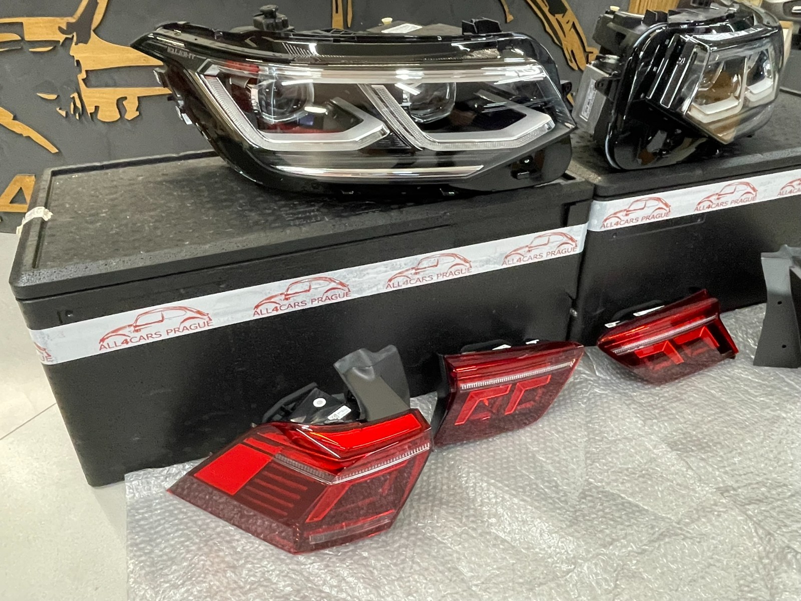 VW TIGUAN 5N FACELIFT IQ SCHEINWERFERN KOMPLETE SATZ VORN + HINTEN ORIG. VW NEU - Obrázek 8