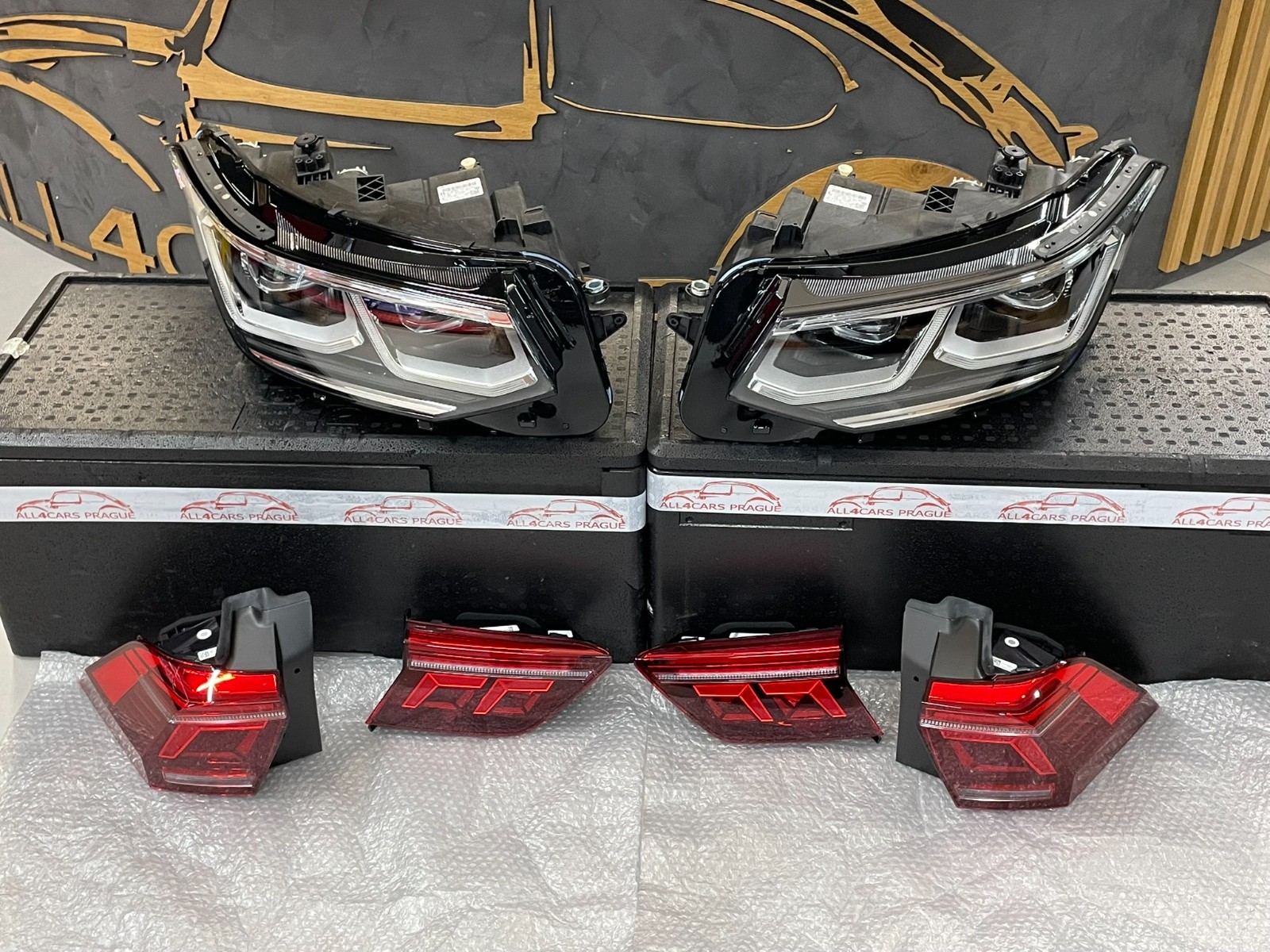 VW TIGUAN 5N FACELIFT IQ SCHEINWERFERN KOMPLETE SATZ VORN + HINTEN ORIG. VW NEU