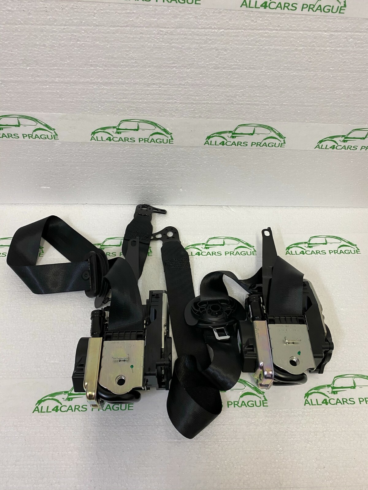 VW TIGUAN / ALLSPACE SICHERHEITSGURTEN VORN L+R 5NB857705D 5NB857706D ORIG.NEU - Obrázek 3