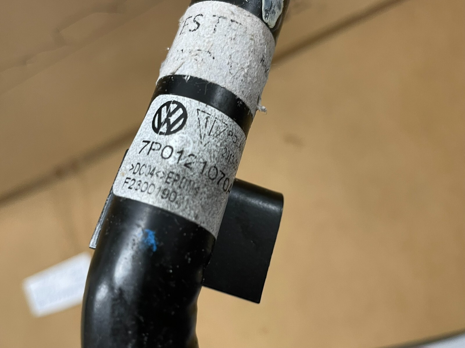 VW TOUAREG 3.0 BENZIN KÜHLMITTELROHR 7P0121070AA + 7P6121096 DEMONT TEST WAGEN - Obrázek 14