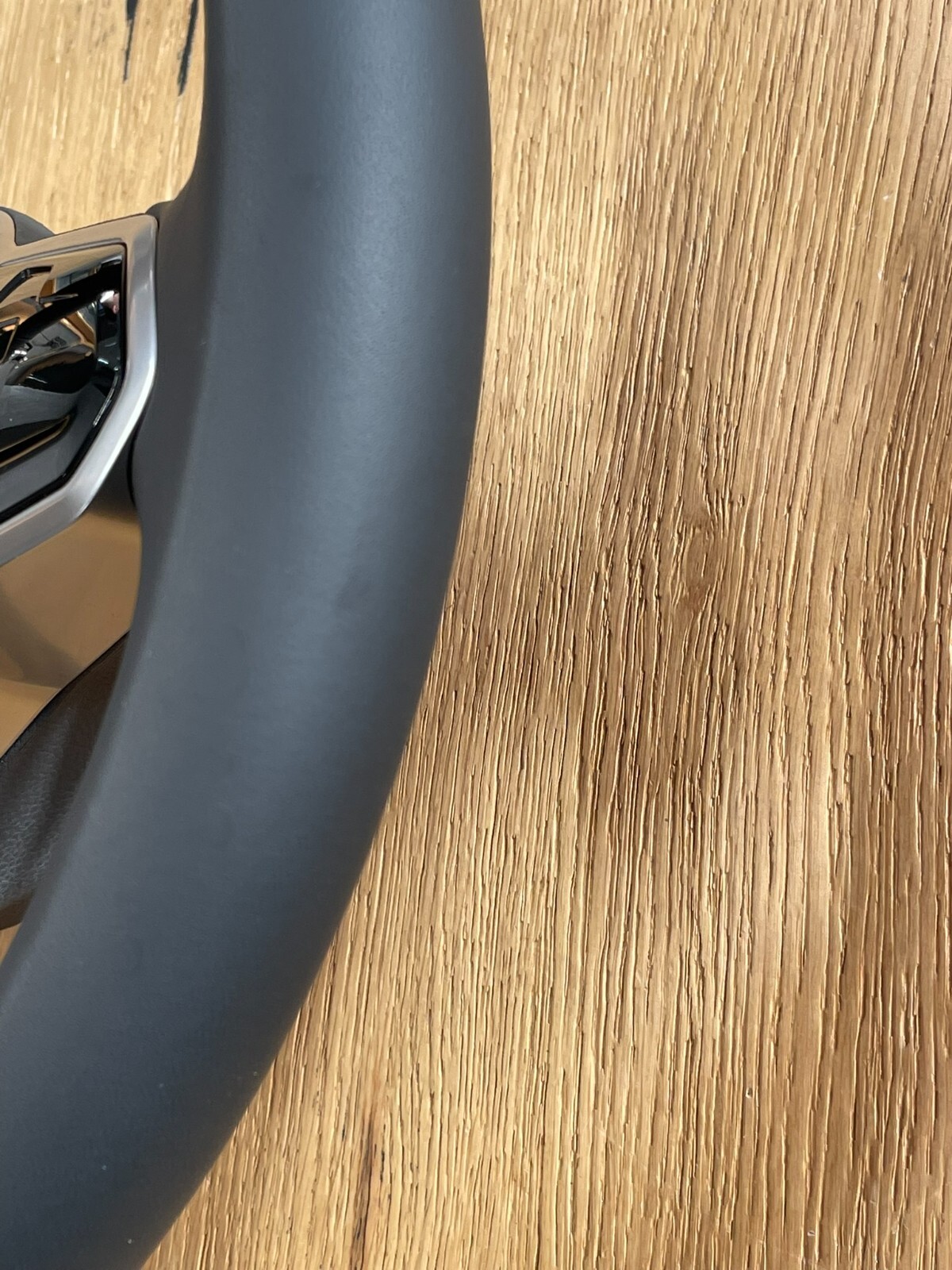 VW TOUAREG CR7 LENKRAD R LEDER SPORT MIT R GROSSEN PADELS 760419089Q FAST NEU - Obrázek 10