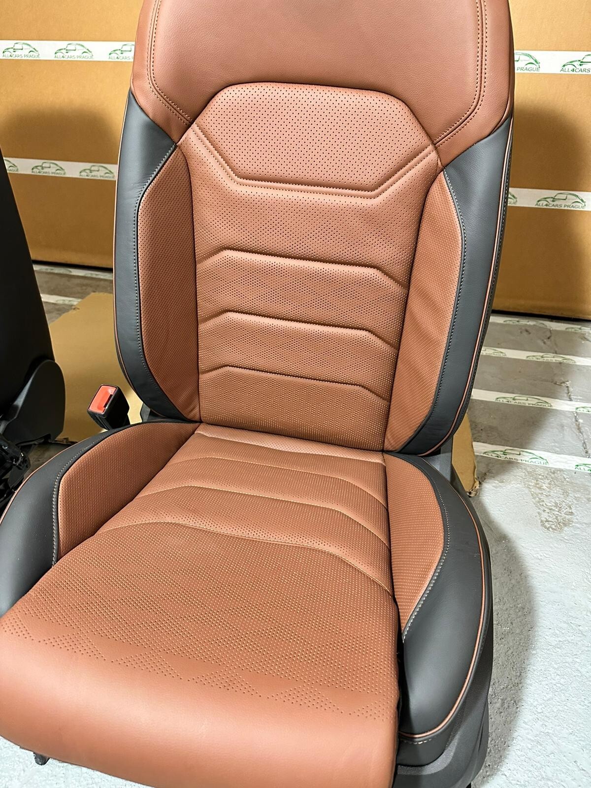 VW TOUAREG III CR7 760 SITZE SPORT LEDER SITZEN BRAUN LEDER VON TEST WAGEN!! - Obrázek 11