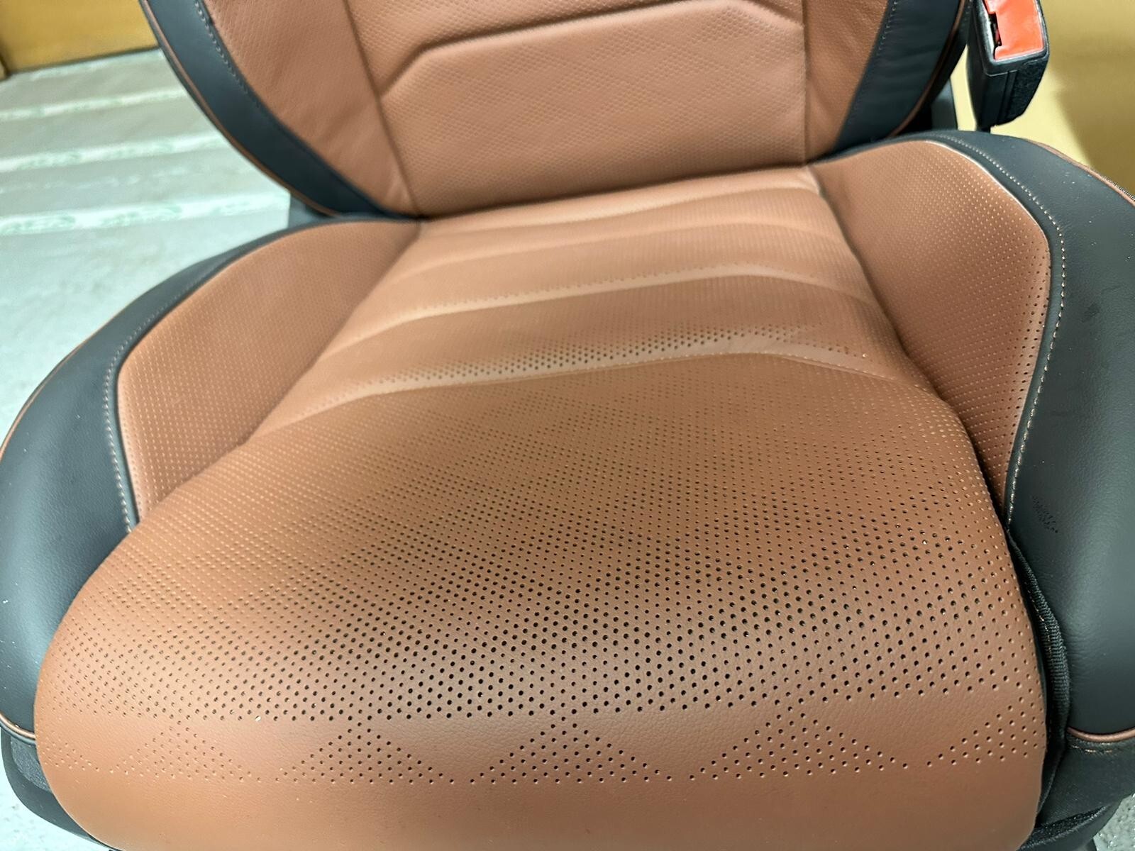 VW TOUAREG III CR7 760 SITZE SPORT LEDER SITZEN BRAUN LEDER VON TEST WAGEN!! - Obrázek 12