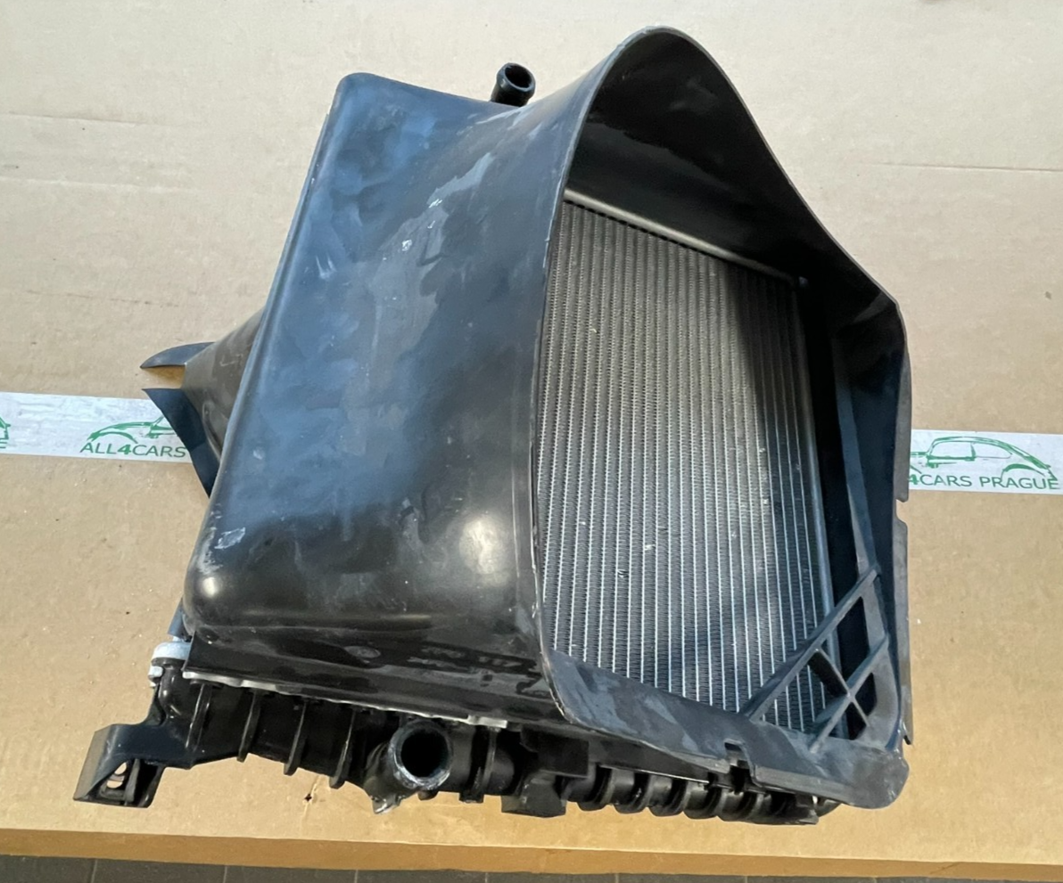 VW TOUAREG ZUSATZKÜHLER FÜR KÜHLMITTEL 3.0 L BENZIN RECHTS 7P0121212K TEST ORIG - Obrázek 11