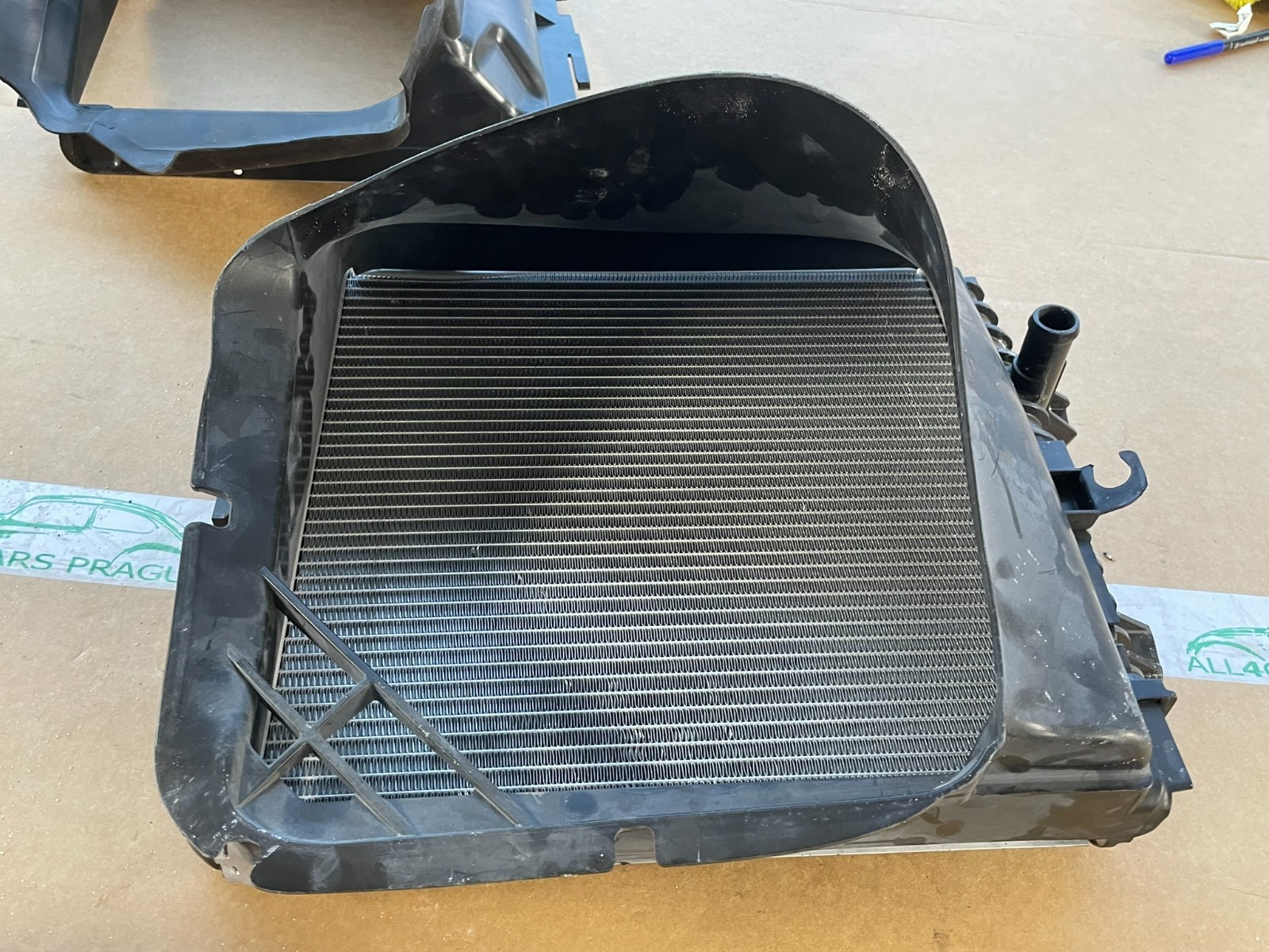 VW TOUAREG ZUSATZKÜHLER FÜR KÜHLMITTEL 3.0 L BENZIN RECHTS 7P0121212K TEST ORIG - Obrázek 15