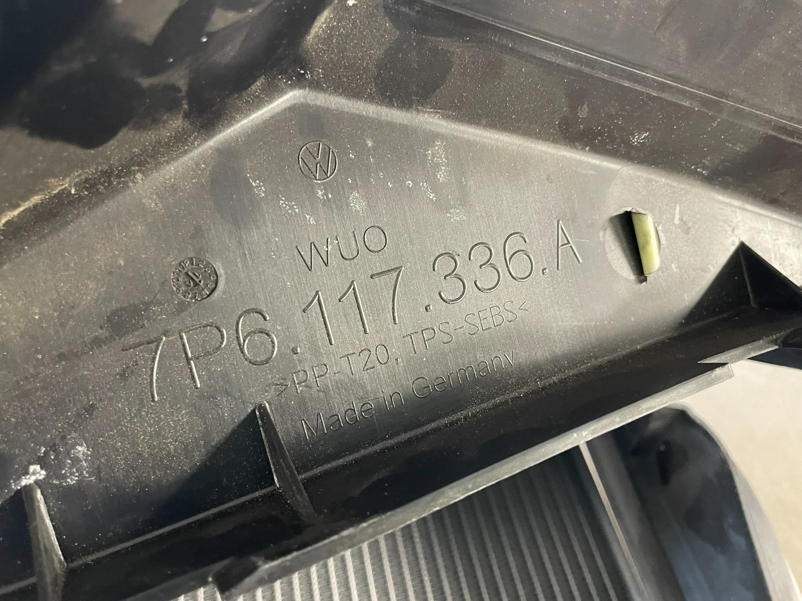 VW TOUAREG ZUSATZKÜHLER FÜR KÜHLMITTEL 3.0 L BENZIN RECHTS 7P0121212K TEST ORIG - Obrázek 5